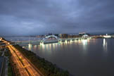 2005年6月与杭州市政府签订杭州复兴大桥经营权转让合同