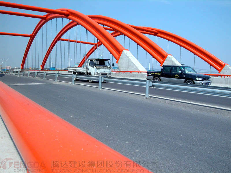路泽太一级公路郏里陈特大桥工程（文明工地）
