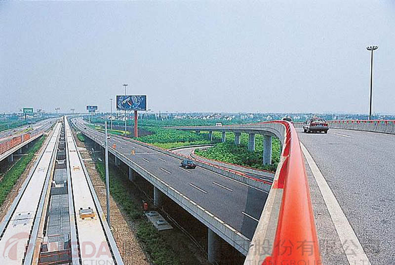 上海A1高速公路4标（上海市建设工程优质结构奖、市级文明工地）